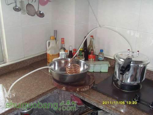 С SI858642.JPG