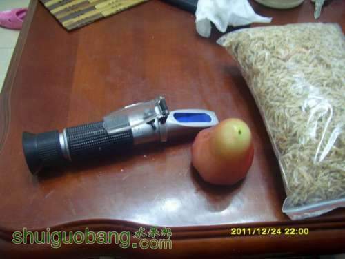 С SI859880.JPG