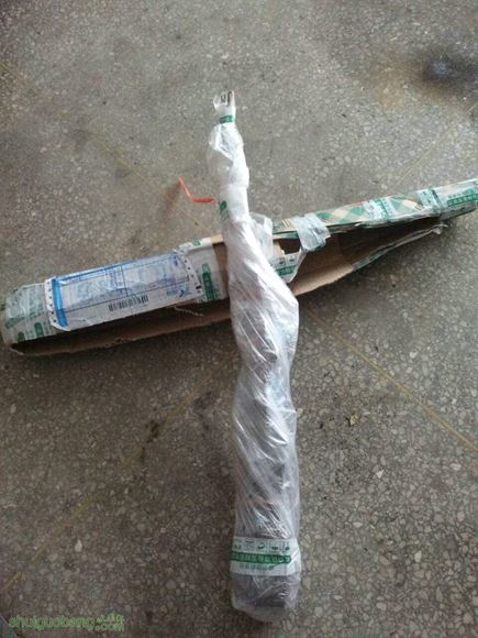 191132nbz3zklbbugluvii.jpg
