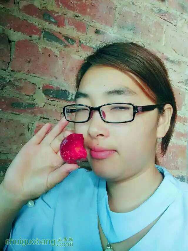 152534yrfr8yylkytbt448.jpg