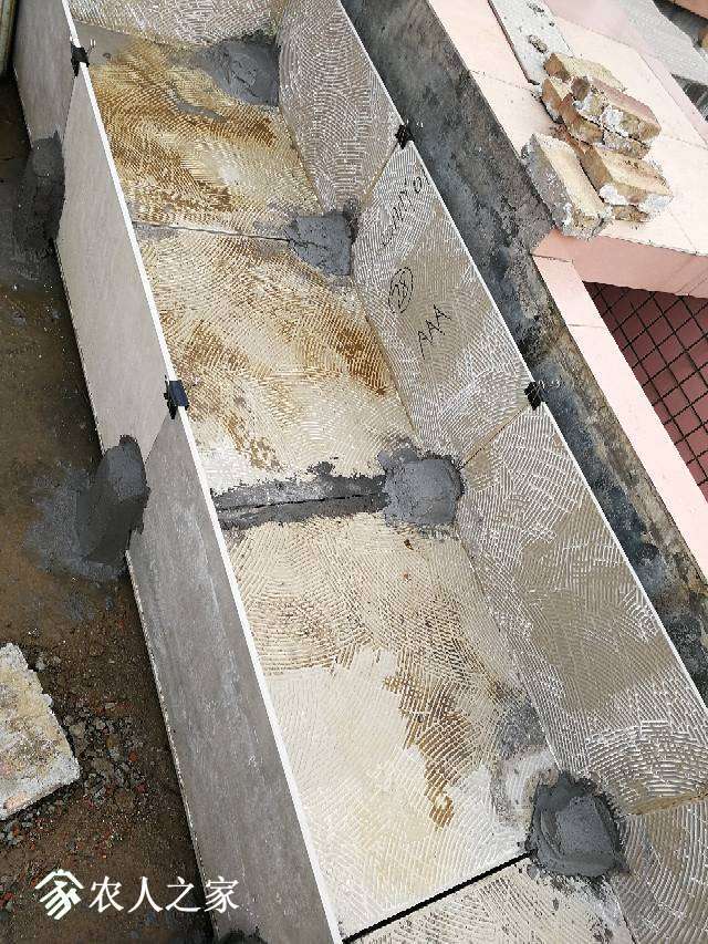 174327bu9uua5jlb5l5x1b.jpg