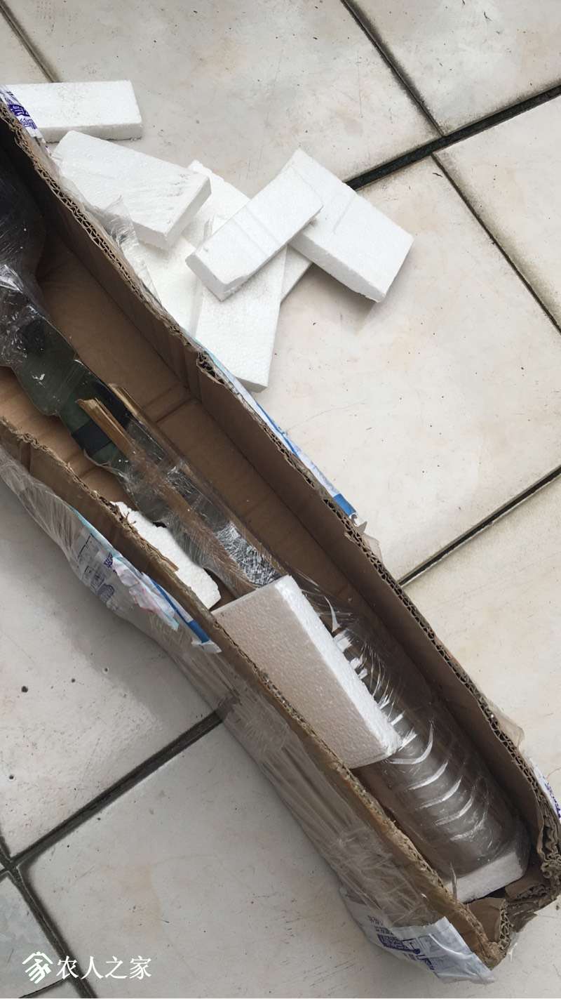 144631rs70y0f7si7s9180.jpg
