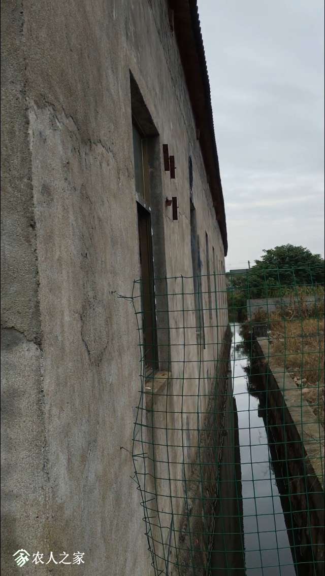 164802j2dp9e2yyfjzyjzj.jpg