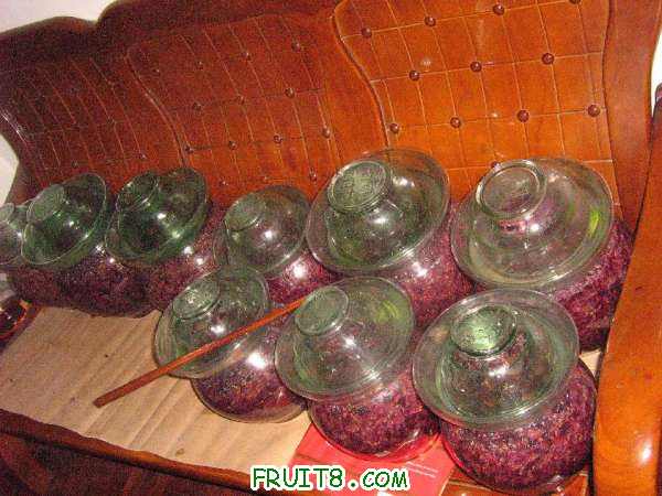 Table_IMG_0071.jpg