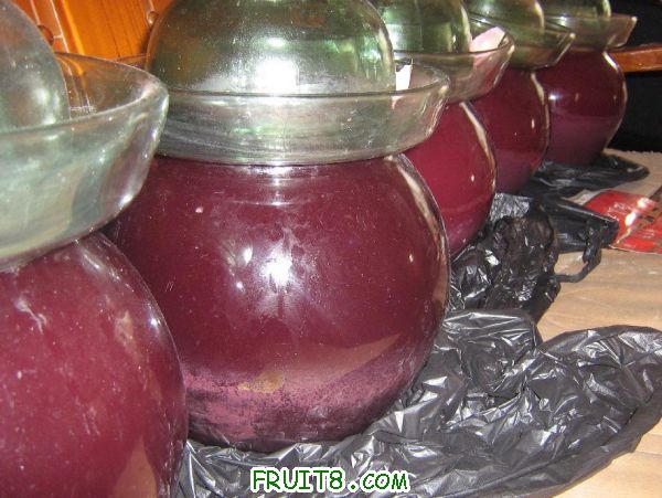 Table_IMG_0109.jpg