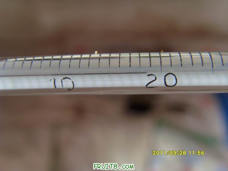 С SI851856.JPG
